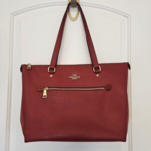Coach Gallery Tote Cherry Red ,‎ EUC, Shoulder Bag/satchel, No Hangtag, Classic